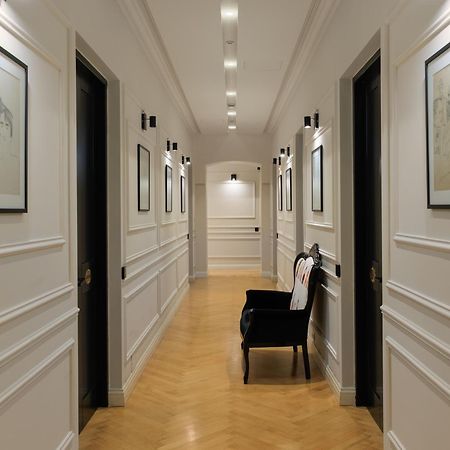 Arte Boutique Hotel Tirana Exteriör bild