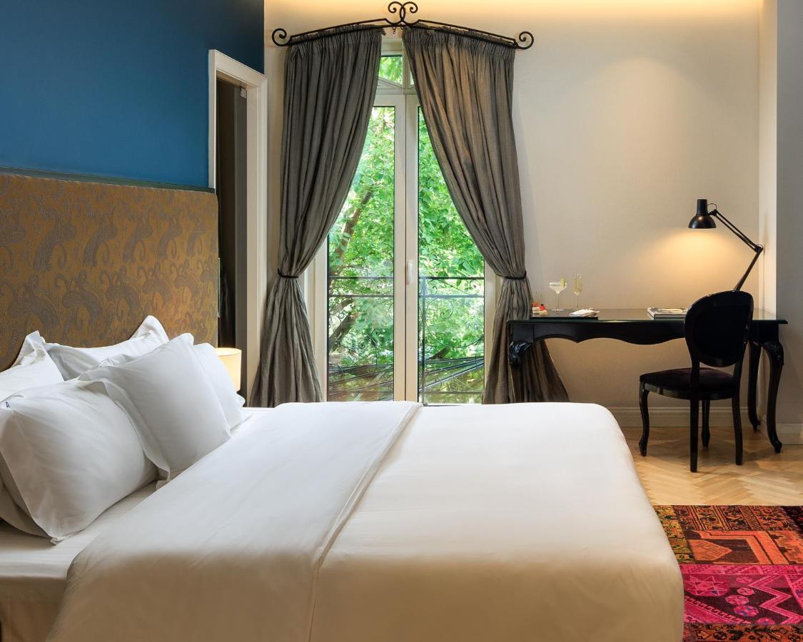 Arte Boutique Hotel Tirana Exteriör bild