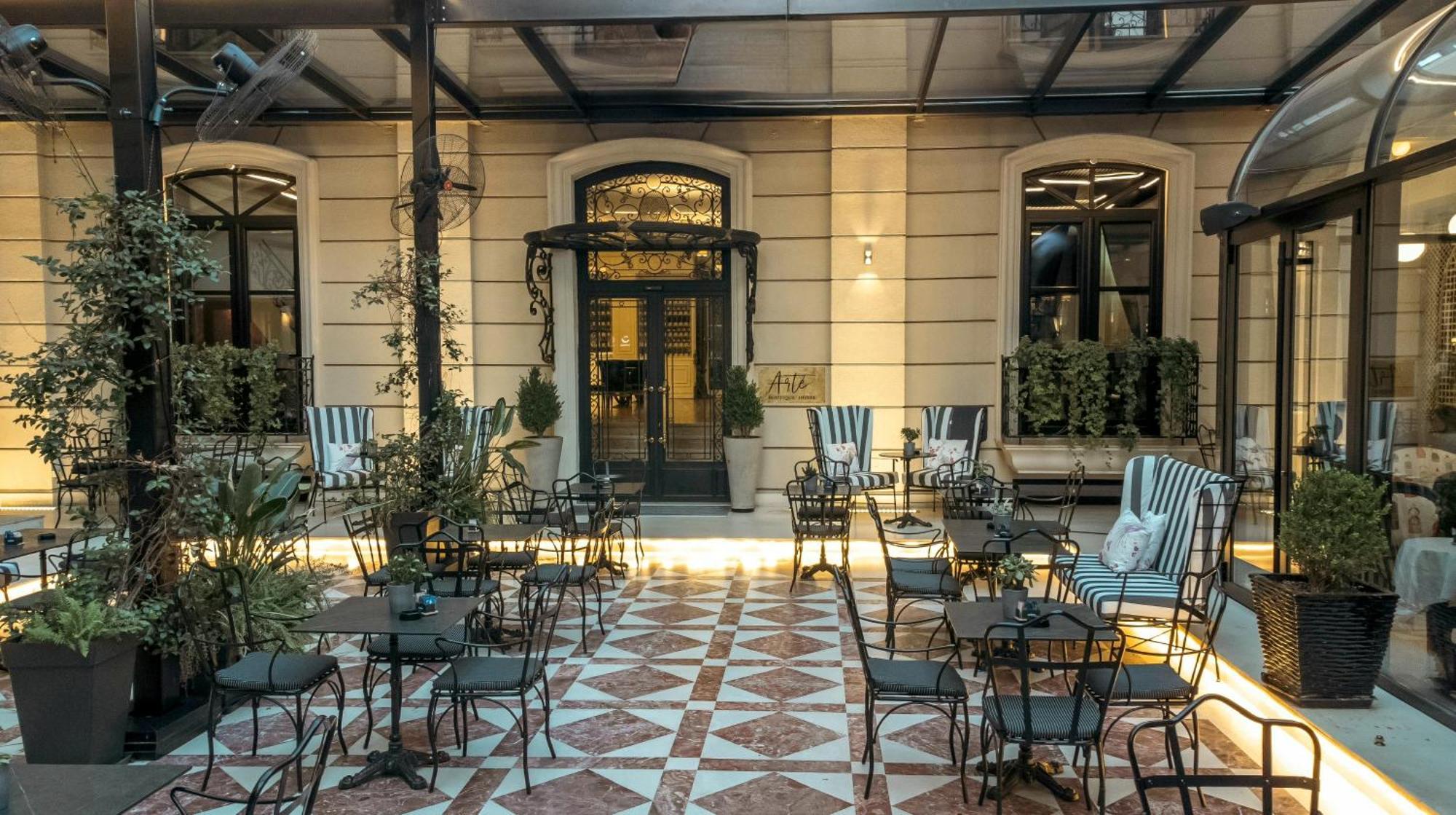 Arte Boutique Hotel Tirana Exteriör bild