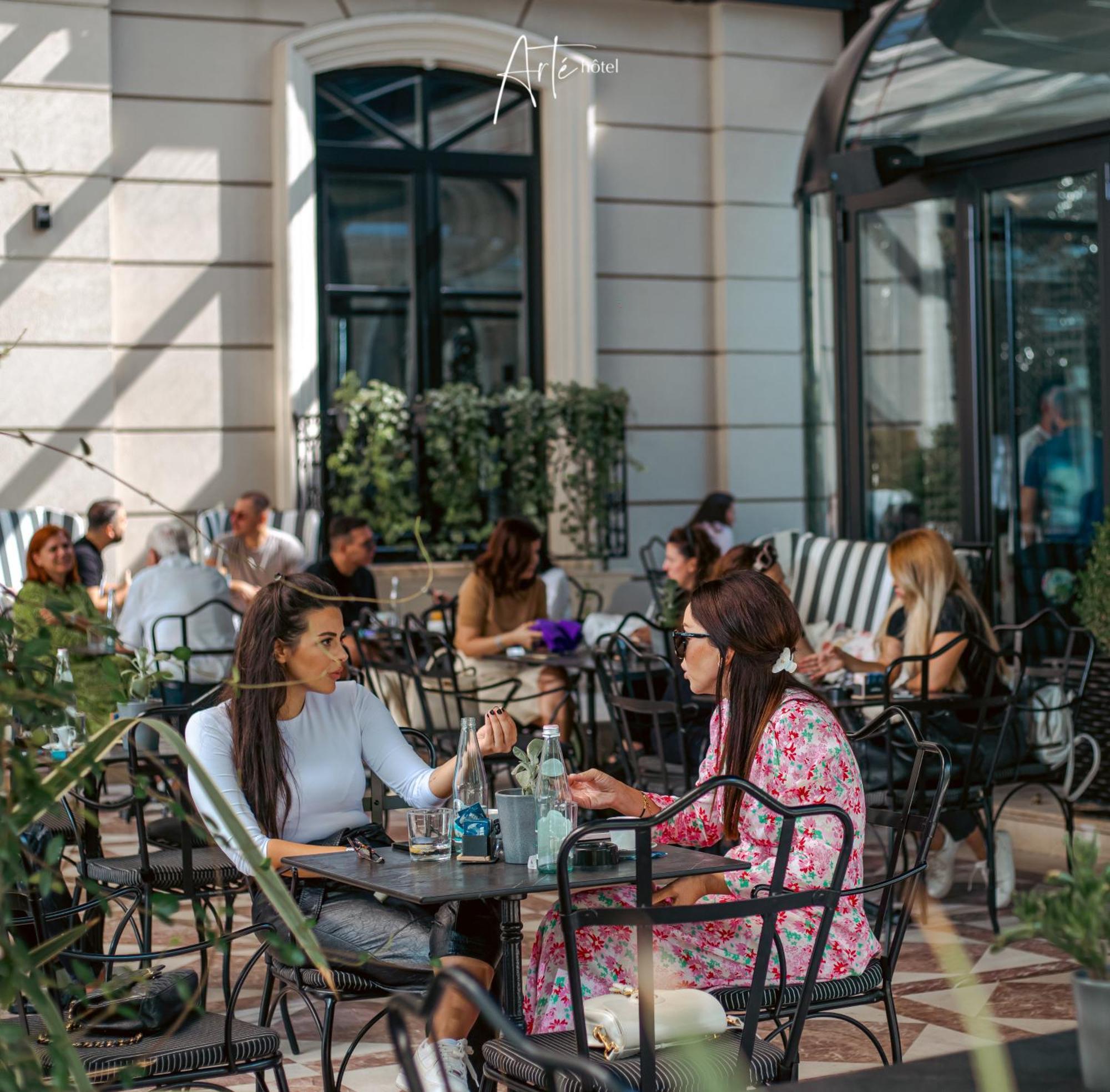 Arte Boutique Hotel Tirana Exteriör bild