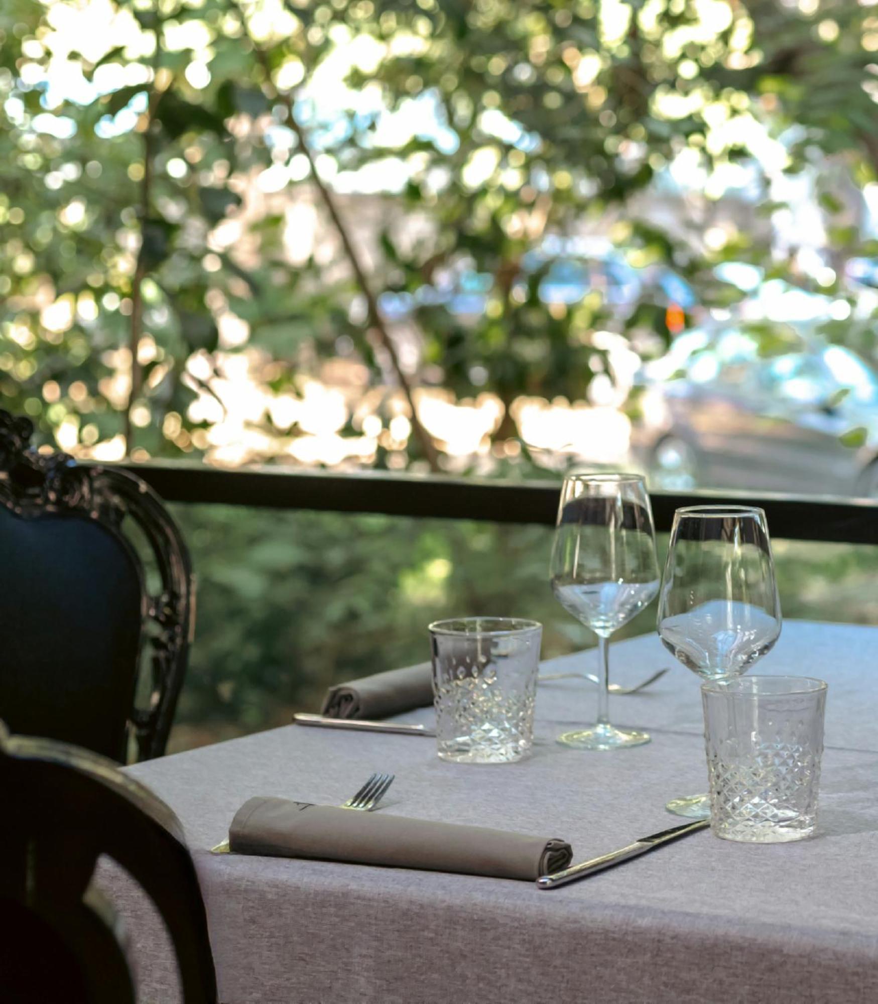 Arte Boutique Hotel Tirana Exteriör bild